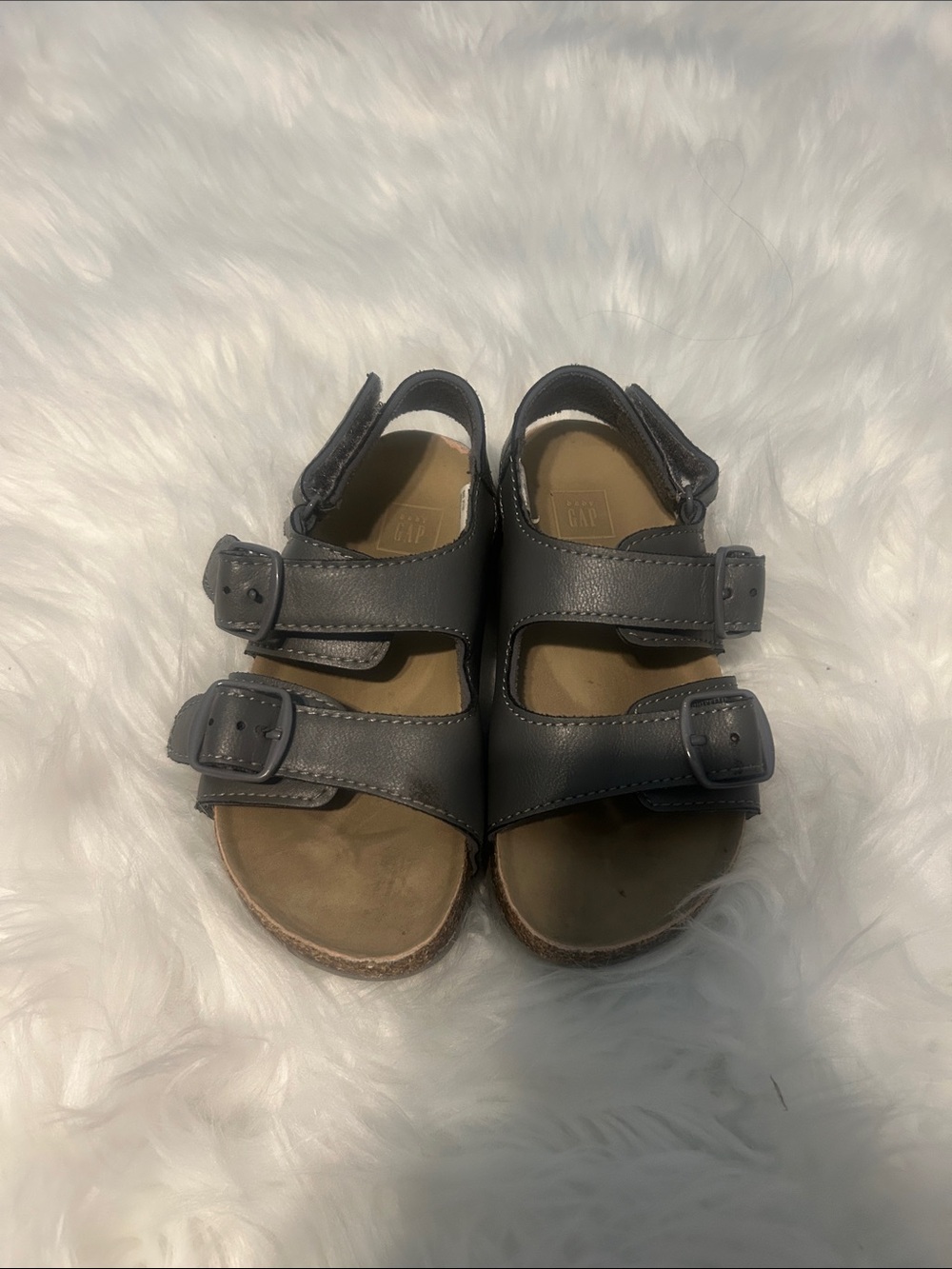 Boys GAP Gray Double-Buckle Sandals size 9/10